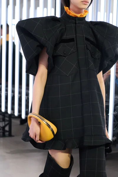 Look 47